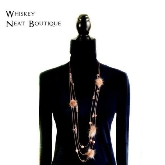 Beaded Pom Pom Necklace with Rhinestones - NWT - Picture 4 of 7